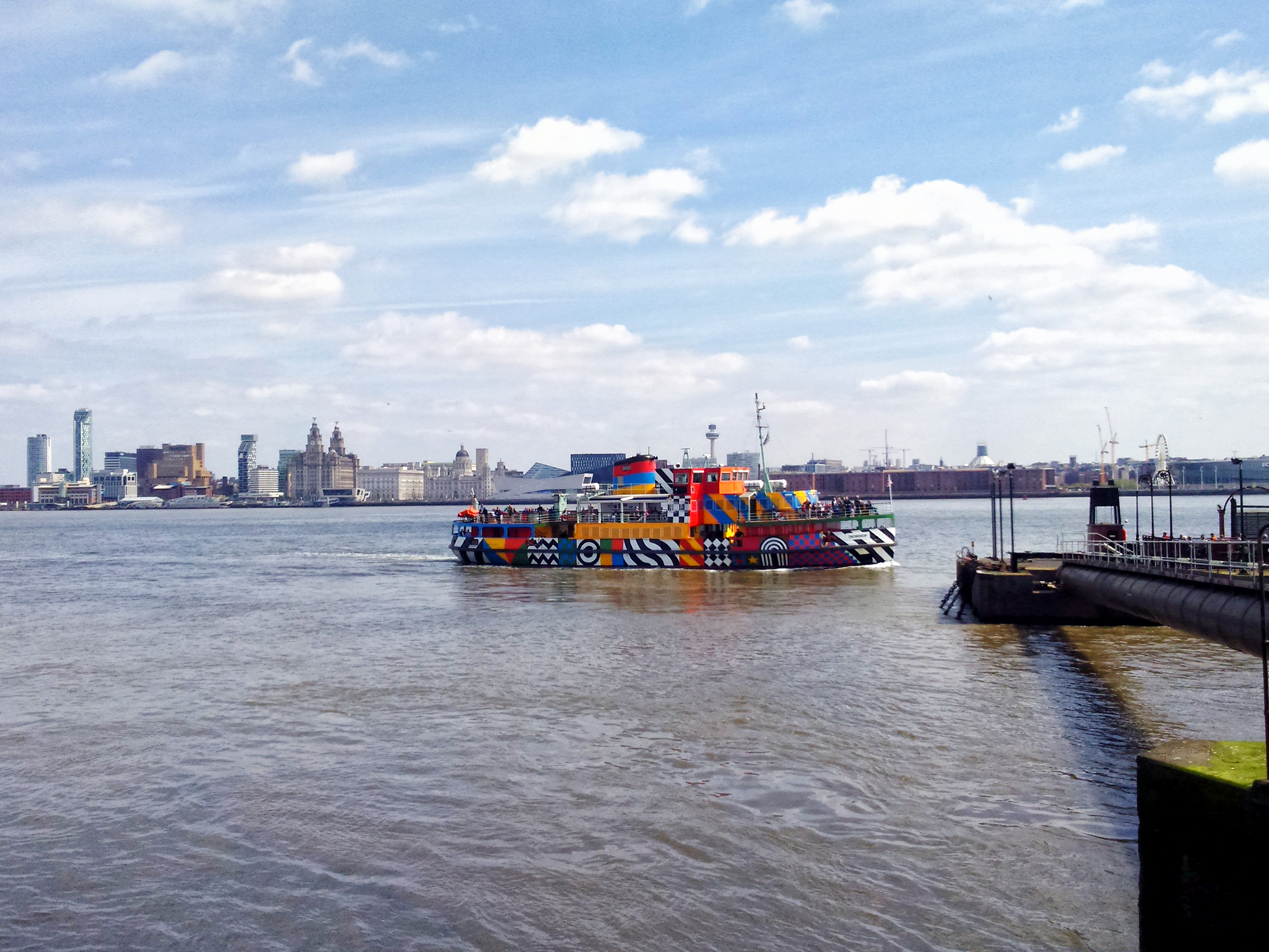 Pictur of the Camo Dazzle Ship